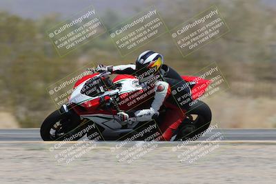 media/May-25-2025-TrackXperience (Sun) [[393a69de75]]/Level 3/Session 2 Turn 2 Inside Pans/